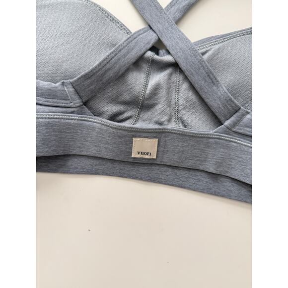 Vuroi elevation ruched bra - size small - Picture 5 of 6